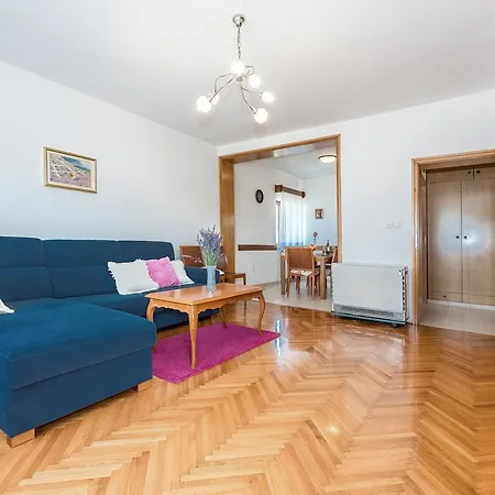 Apartment Promona Drniš Kültér fotó